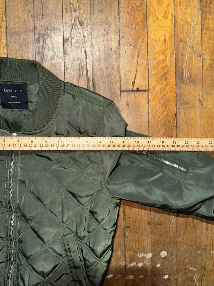 Chaqueta Bomber Love Tree Para Mujer Pequeña Verde Oliva Acolchada Manga Larga Cremallera Completa Foto 3 de 4