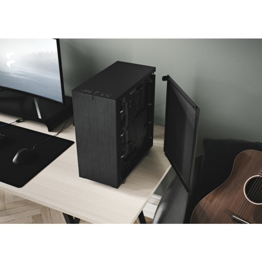 Компактный компьютерный корпус Fractal Design Define 7