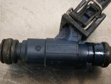 Injecteur Mercedes 240
