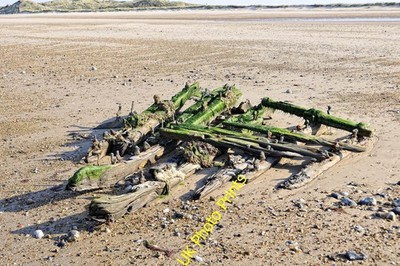 Foto A3 unbekanntes Schiffswrack, Scolt Head Island Burnham Deepdale Grid c2011