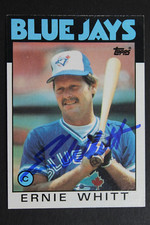 Ernie Whitt Toronto Blue Jays Autographed 1986 Topps #673 Signed Baseball Card