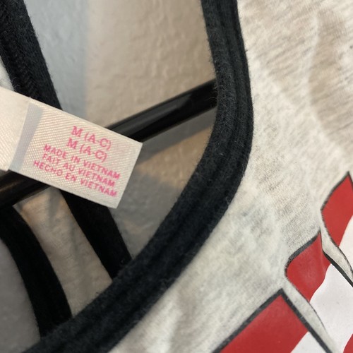 Victoria's Secret PINK American Flag Sports Bra Size Medium (A-C) - Picture 7 of 8