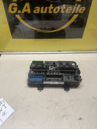 REC Sicherungskasten Relaiskasten hinten Opel Astra H 13180775 DL Hella 6238074