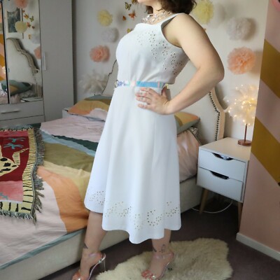 Vintage Minimal White Broderie Anglaise Strappy Dress Beach Summer 12 50s 60s | eBay Vintage Minimal White Broderie Anglaise Strappy Dress Beach Summer 12 50s 60s | eBay