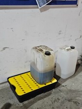 20 Litre Fluid Oil Spill Drip Tray & Platform 2 25 Litre Drums ST80 600x400