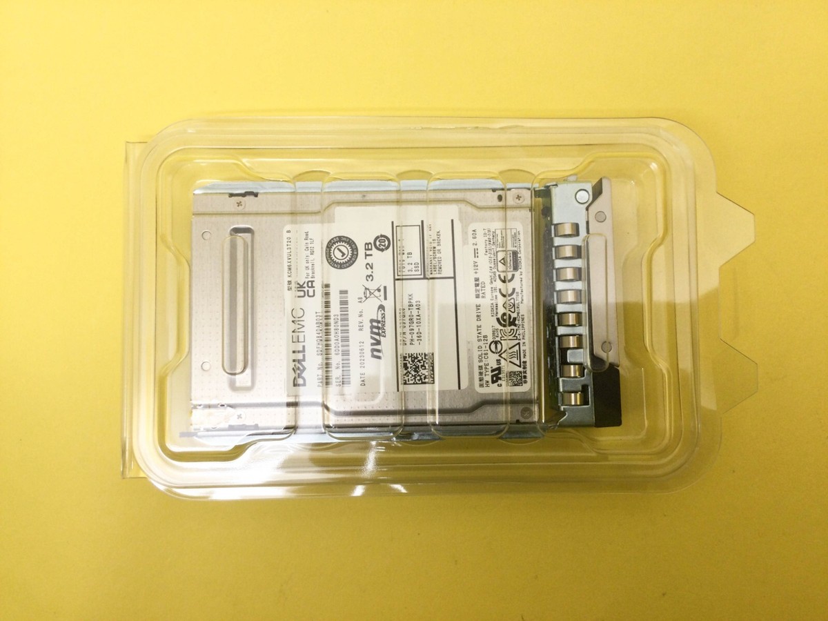 97GR0 Dell 3.2TB PCIe Gen4 NVMe Mix Use 2.5'' SSD 097GR0