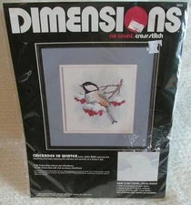 Dimensions CHICKADEE IN WINTER Kit NO COUNT Cross Stitch Sealed NOS 3904 Vintage