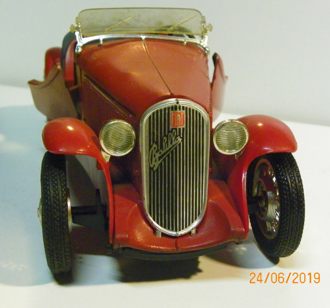 Modellino Fiat 508 III Spider Sport del 1936, AUTO D’EPOCA in buone condizioni Modellino Fiat 508 III Spider Sport del 1936, AUTO D’EPOCA in buone condizioni