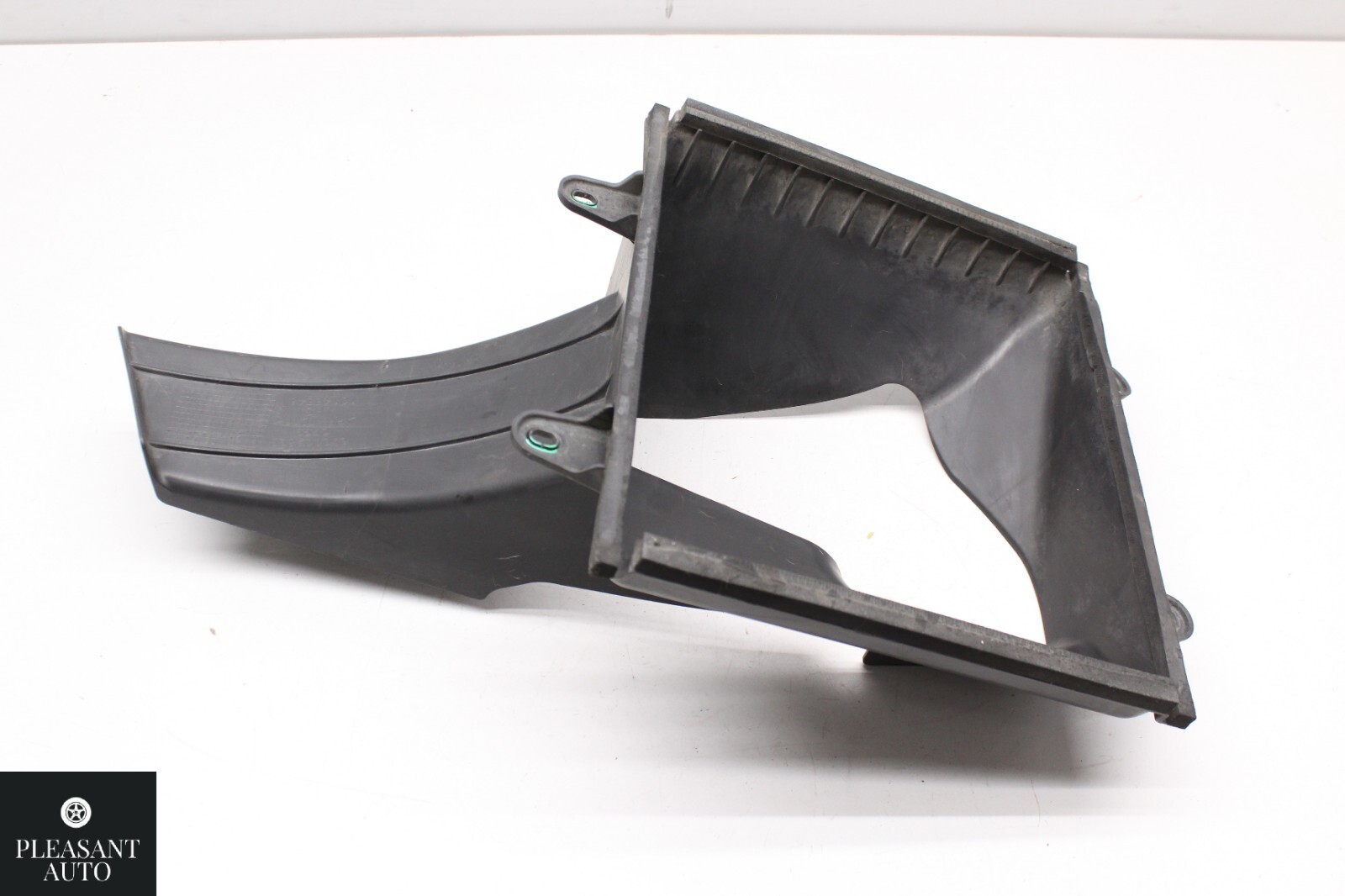 2014-2020 MASERATI QUATTROPORTE LEFT DRIVER FRONT AIR INTERCOOLER DUCT OEM