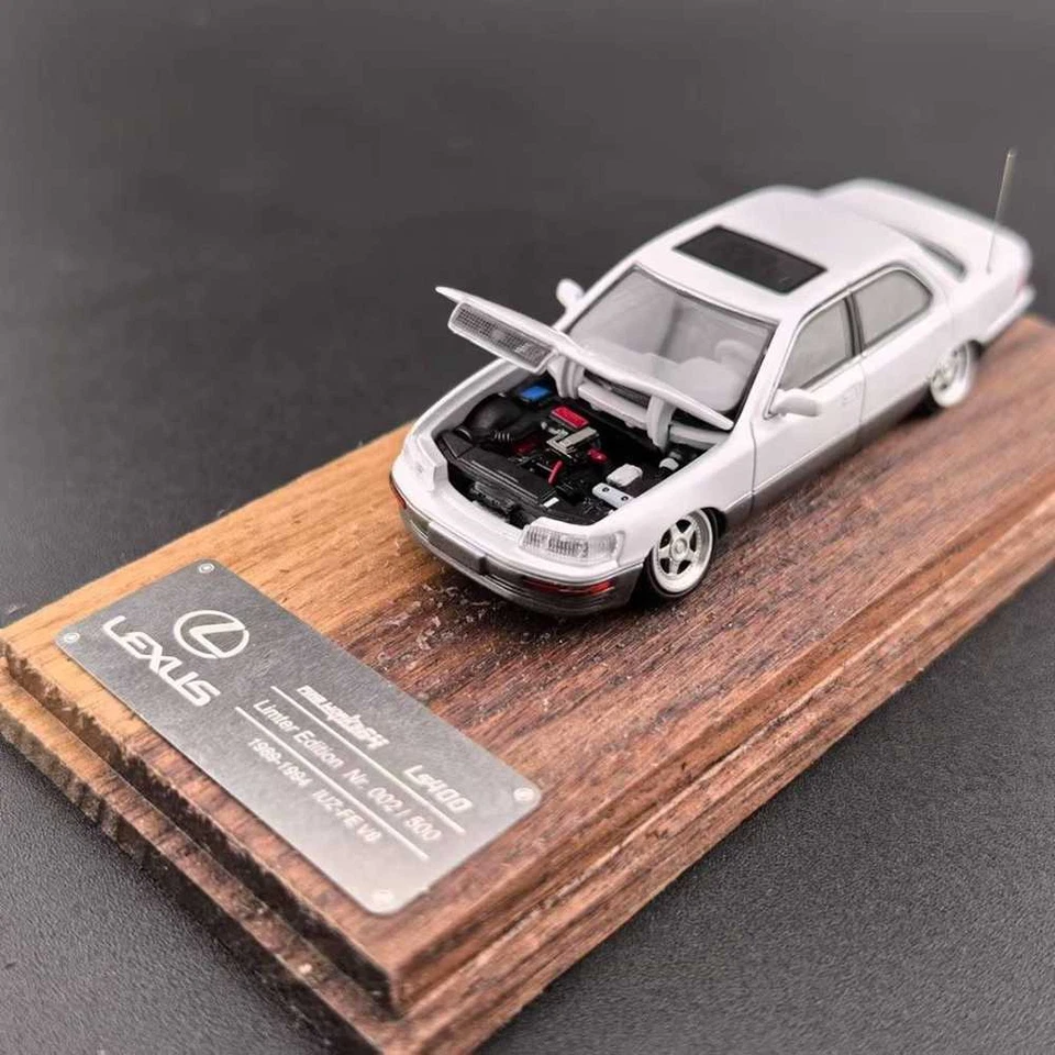 Миниатюрные литые игрушки модели автомобилей подарки Lexus LS400 XF10 UCF10 1:64 Fine Works - Изображение 4 из 4