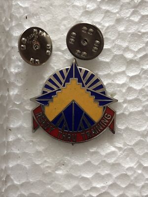 WW2 US AIR FORCE 7TH TRAINING COMMAND UNIT DUI CREST INSIGNIA PIN'S BADGE