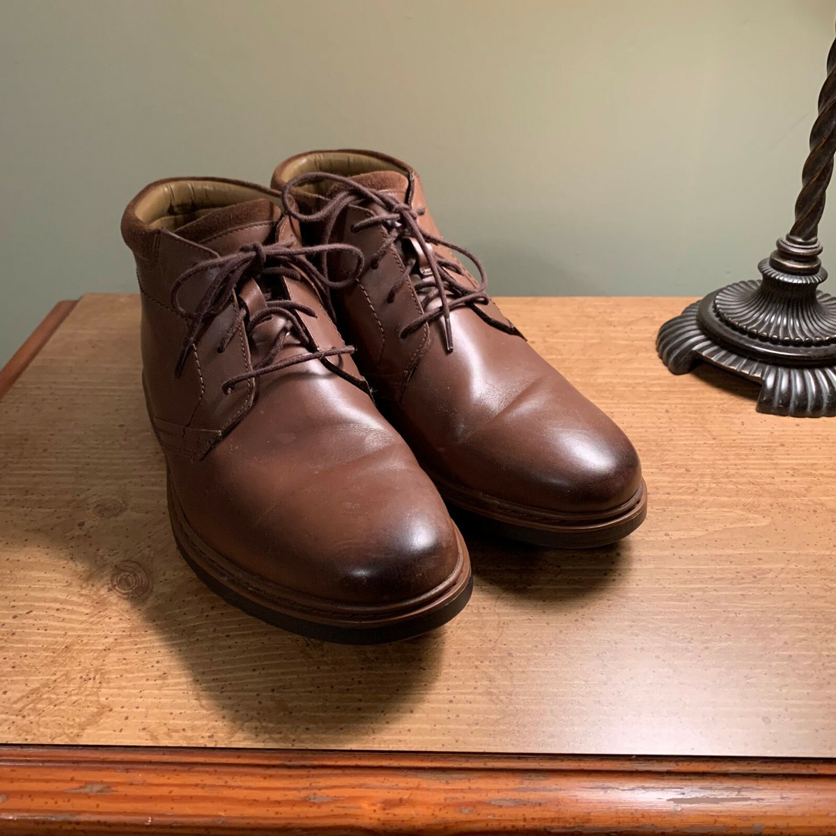 Clarks Gore-Tex Brown Leather Chukka Boots Men main image 2