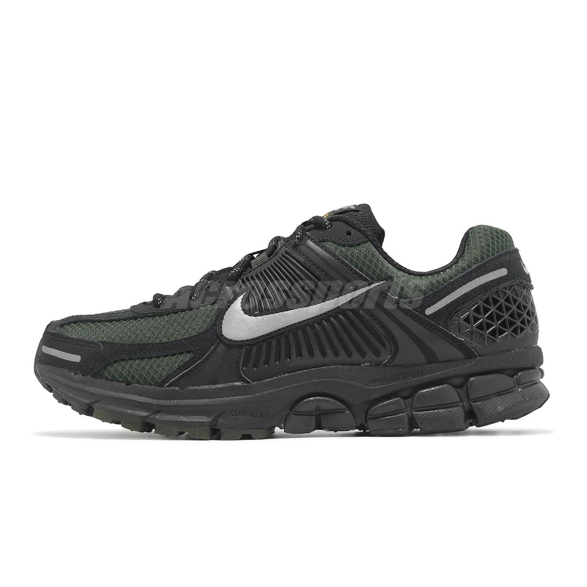 Nike Zoom Vomero 5 メンズシューズ ブラック NIKE ZOOM VOMERO 5 SP 
