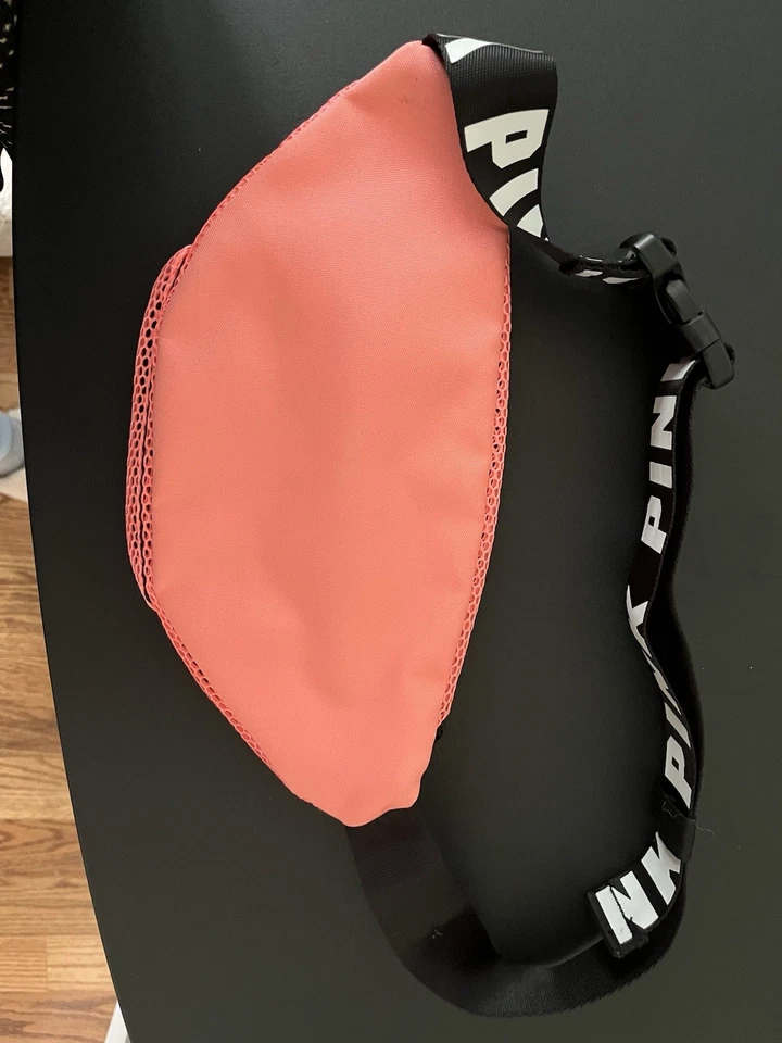 Riñonera rosa Victoria Secret Foto 2 de 2