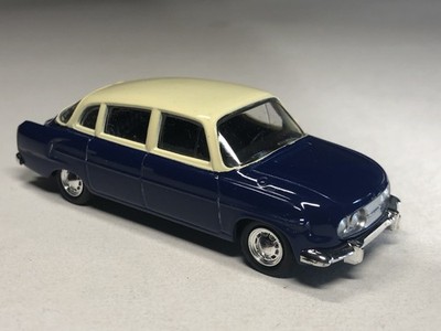 Iconic 3 INCH 1971 Tatra 603 DDR Car Grell 1/64 Diecast MINT Loose
