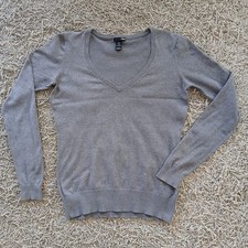 Pullover mit V-Ausschnitt von H&M, Größe M 