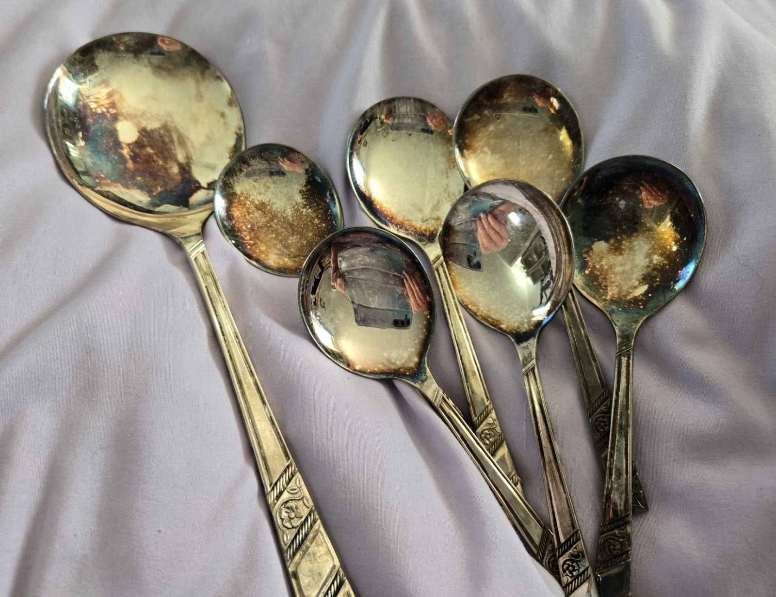 Vintage Viners Silver plated Rose Set 6 Soup or Table Spoons & BONUS Serving Spn