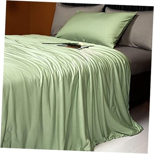 Cooling Blankets for Hot Sleepers - Cool Like Ice Cream 47"x59" Green & Grey
