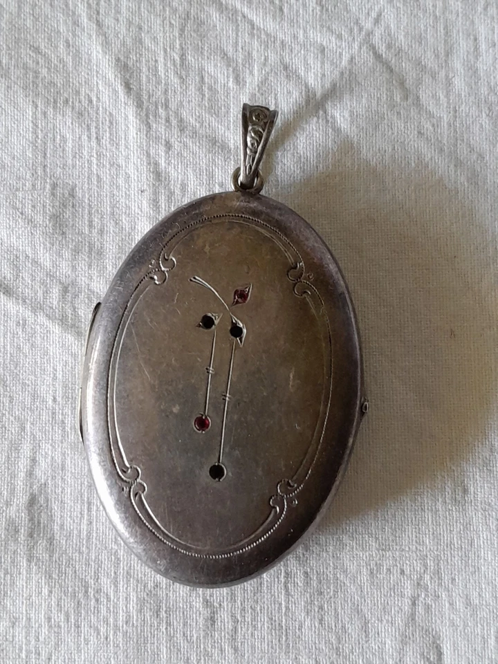 Medaillon Anhänger Antik mit Granat 800 Silber - Bild 1 von 4