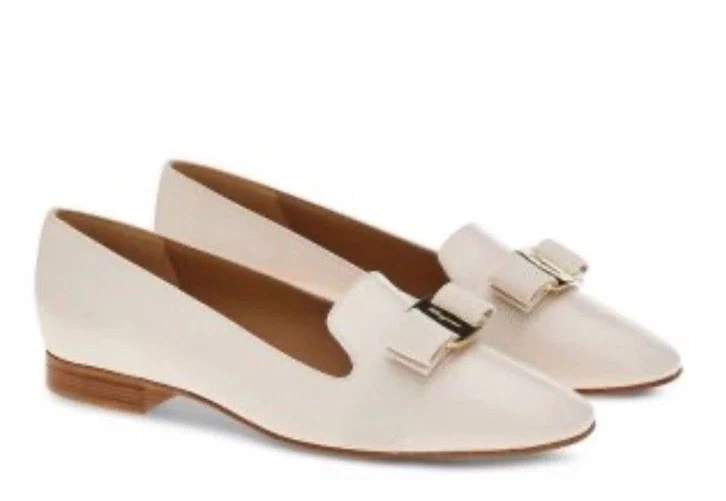 Ferragamo — Salvatore Ferragamo Women's Vera Bow Loafers in Bone with gold-tone logo Sz 9C
