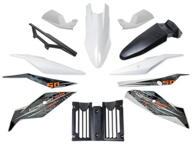 Set 8 Verkleidungen + 4 Aufkleber Generic Trigger 50 SM und X, KSR TR, Ride Thorn