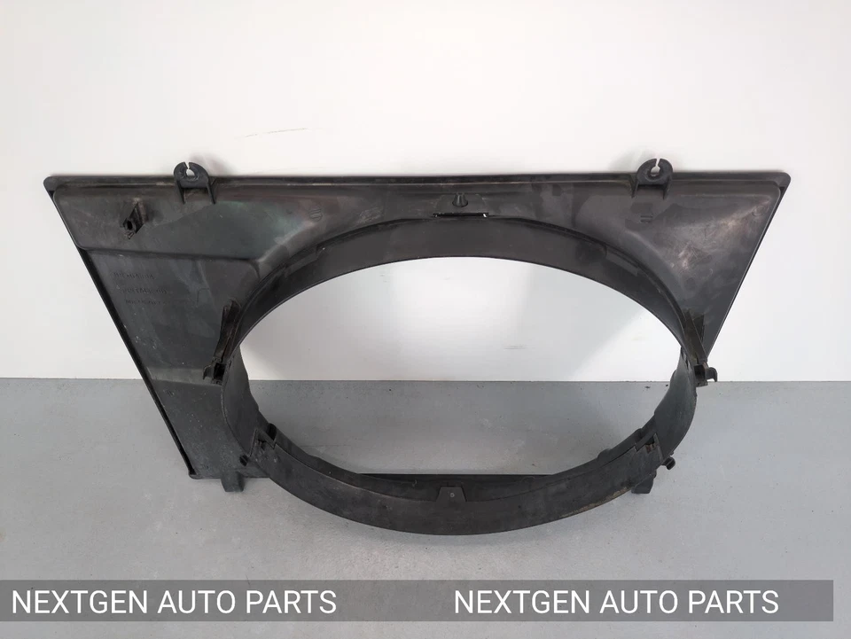 MITSUBISHI PAJERO NS-NT-NW 08/2006-08/2014 FAN SHROUD 3.2L DIESEL 4M41 - image 2 of 4