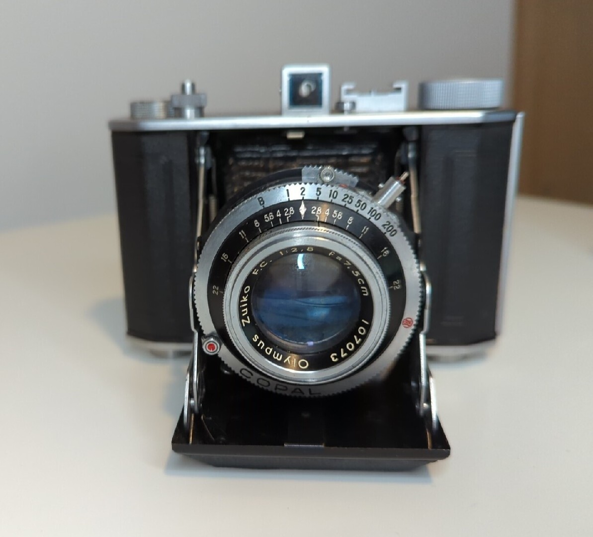 Olympus Six 6 Folding Camera Zuiko FC 7.5cm f/2.8 JAPAN With Leather