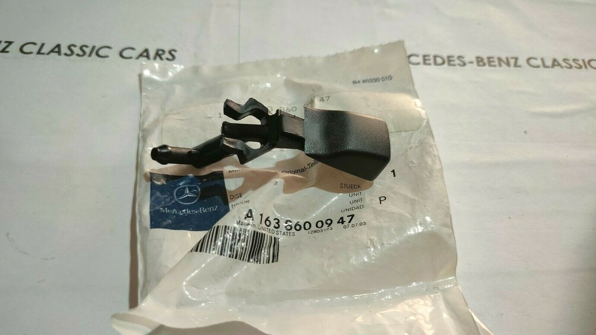 MERCEDES ML W163 WINDSHIELD WASHER NOZZLE GENUINE NEW A1638600947 