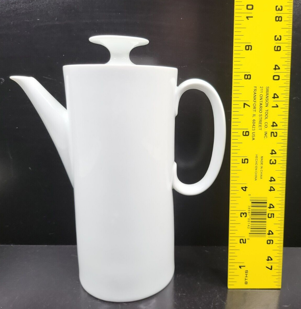 Thomas Rosenthal Germany White Porcelain 9" Coffee Teapot With Lid Handle Spout