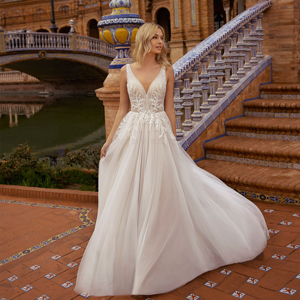 Boho A-Line Wedding Dresses Deep V-Neck Sleeveless Lace Appliques Bridal  Gowns | eBay