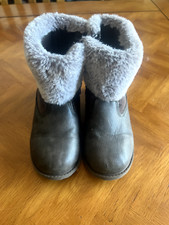OshKosh B-Gosh Girls Size 12 Brown Ankle Boots - Furry Tops
