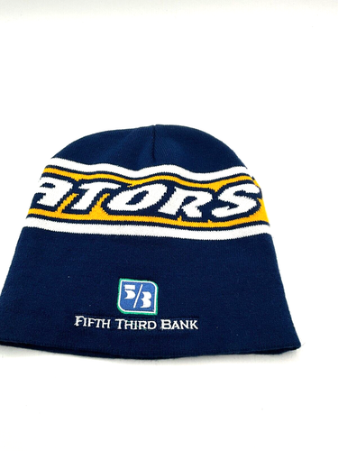 EUC Nashville Predators Beanie, White, Blue, Yellow/Gold One Size NHL - Picture 2 of 2