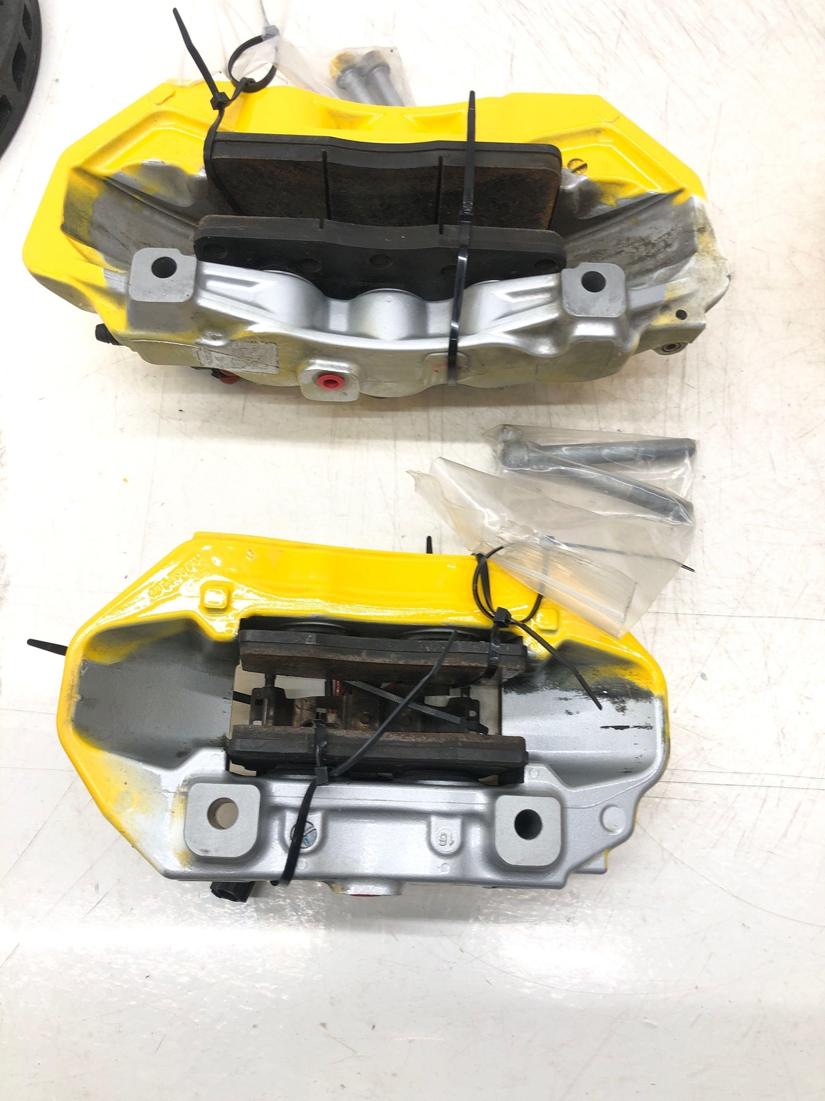2017-2020 FERRARI GTC4LUSSO CARBON CERAMIC BREMBO BRAKE CALIPER ROTOR SET OEM