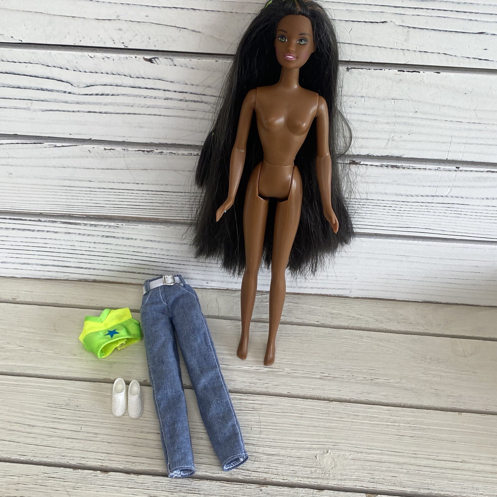 Barbie Teen Nikki Doll Long Hair Friend of Skipper All Grown Up 17353 AA 90s