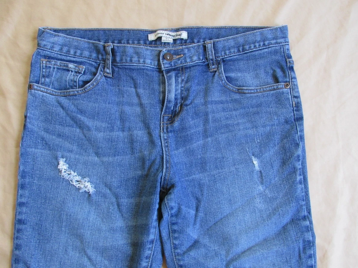Ripped jean capris 2025