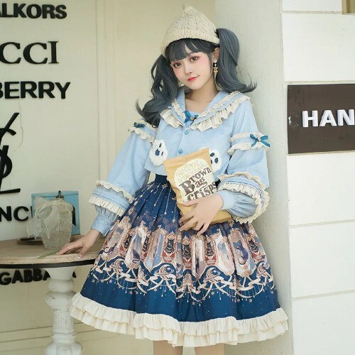 Explore the Stars ~ Vintage Royal printed Lolita Skirt and Cape - Bild 3 von 16