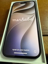 Apple iPhone 15 128 GB Schwarz ohne Simlock Display leichte Kratzer siehe Bilder