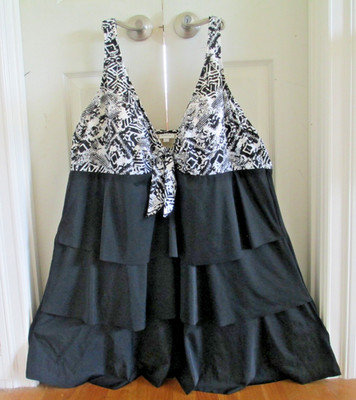 AVENUE SWIM BATHING SUIT DRESS PLUS SZ 32W LAYERED FRONT