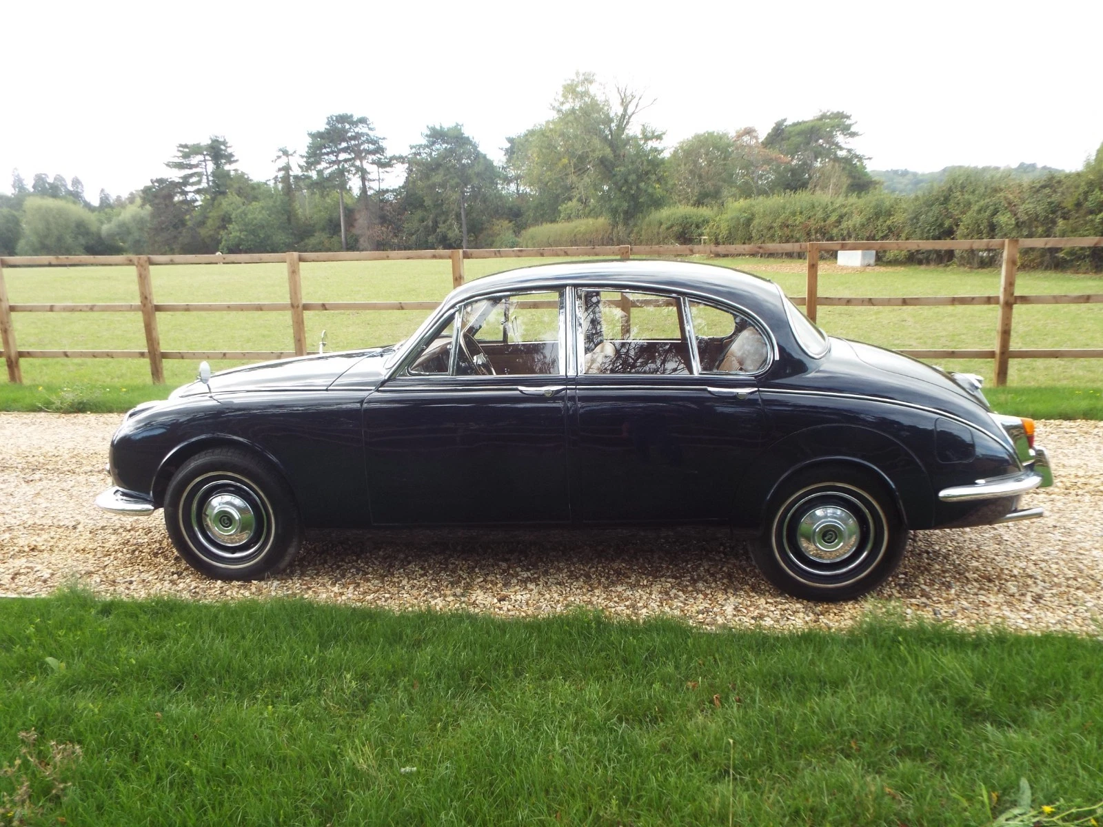 1969 Daimler 250 V8 Automatic Power Steering