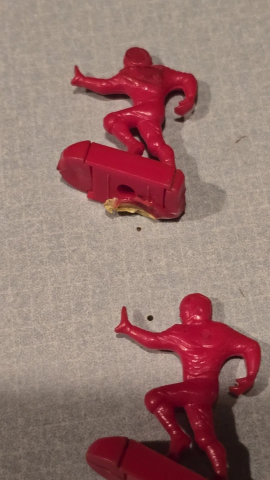 Lote de 8 figuras de acción de jugadores de fútbol Tudor Tru-Action 1961 *PIEZAS* Foto 3 de 4