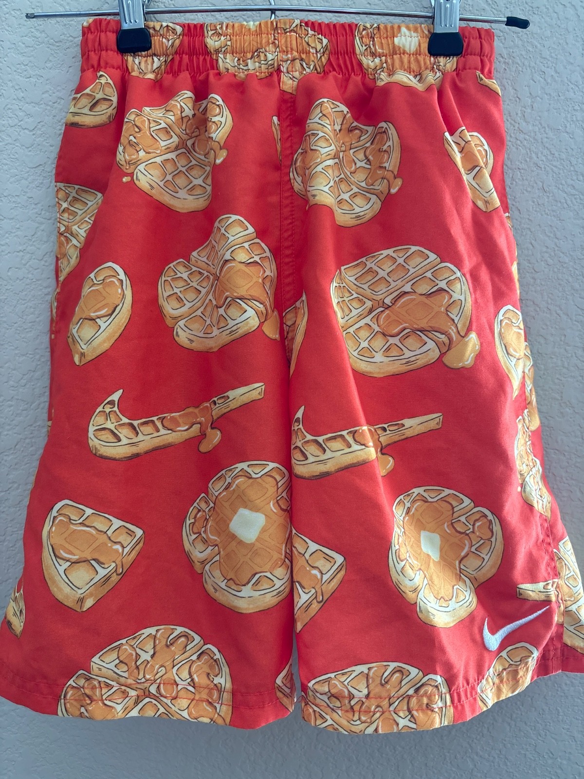 Nike Boys' Waffle 7" Swim Trunks