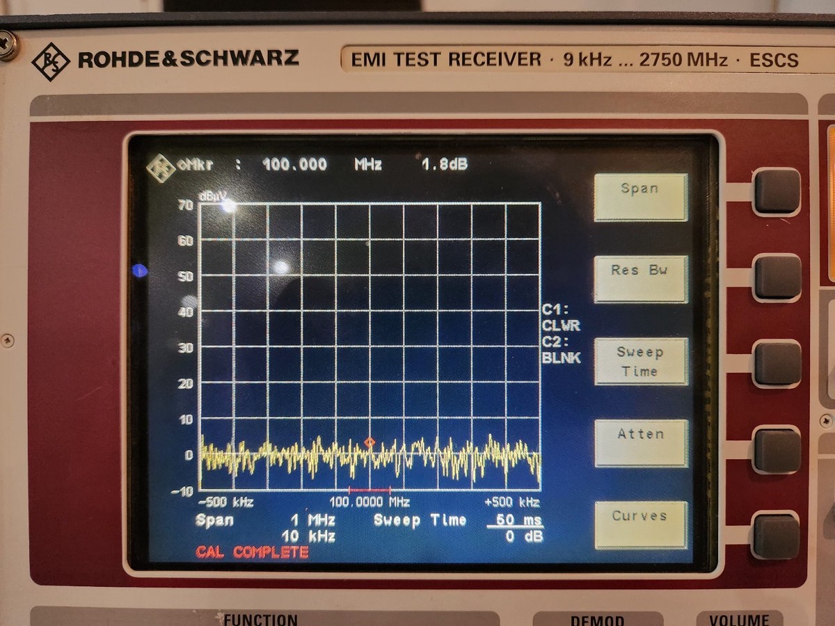 Rohde & Schwarz ESCS 30 Emi Test Receiver 9KHz 2750 MHz Rohde & Schwarz ESCS 30 Emi Test Receiver 9KHz 2750 MHz
