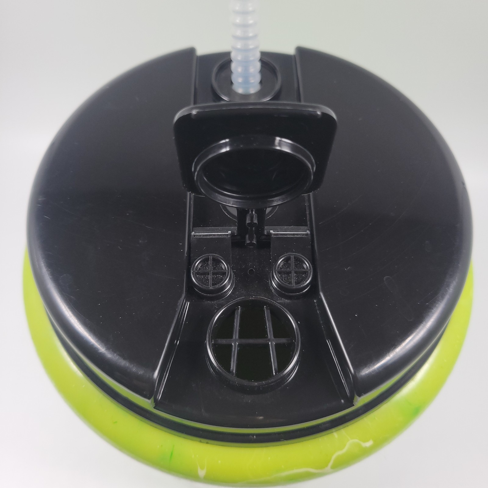 Betras USA Summer Fun Neon Green 52 oz Giant Refillable Travel Mug VTG 90s