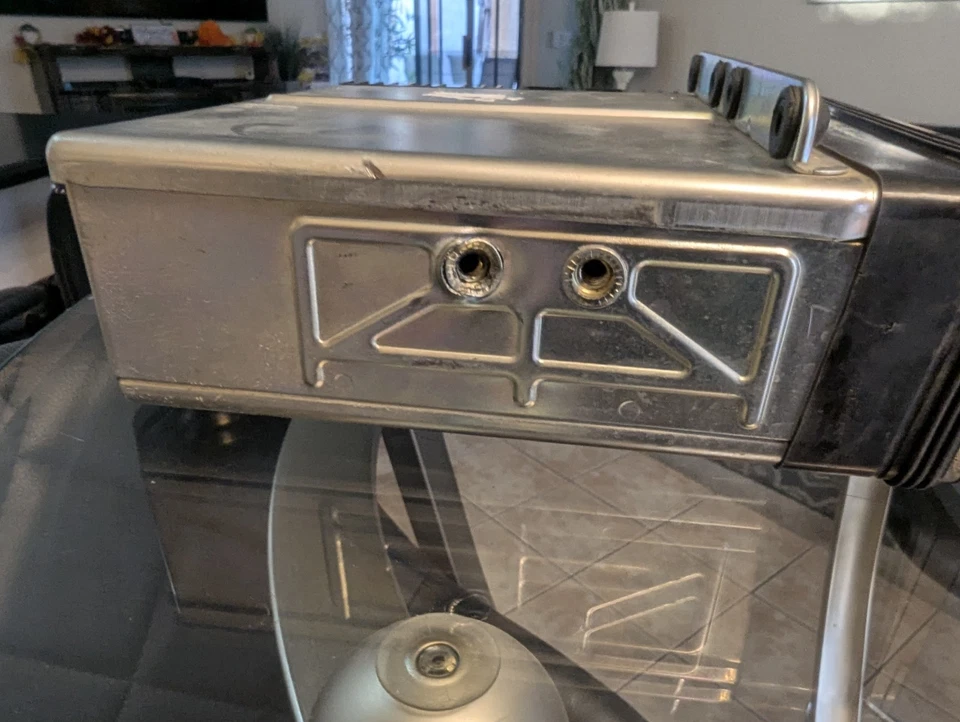 HARMAN/KARDON PARA RADIO/REPRODUCTOR DE CD HARLEY-DAVIDSON BE7680 76160-06 SIN PROBAR Foto 4 de 4