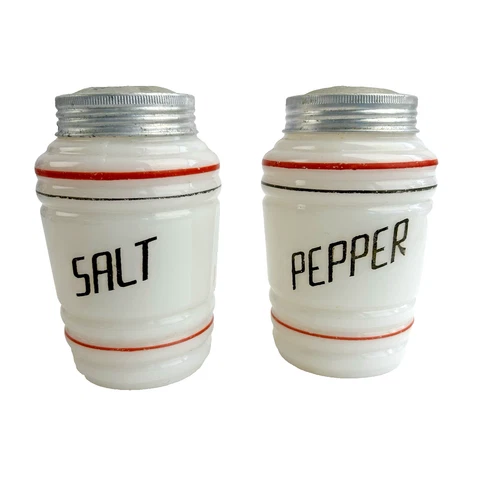 Vintage Hazel Atlas Milk Glass Salt And Pepper Shaker Beehive Red Black READ