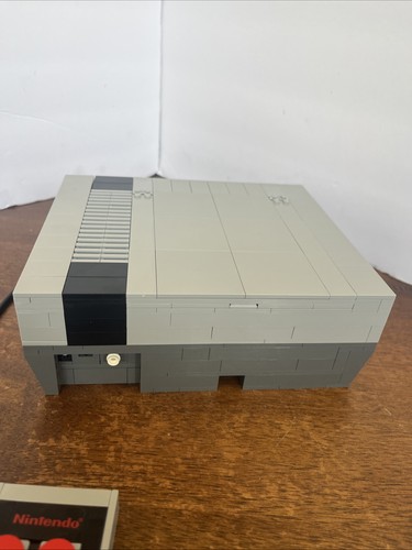 LEGO Super Mario Bros Nintendo Entertainment System 71374 Console + Controller - Picture 6 of 14