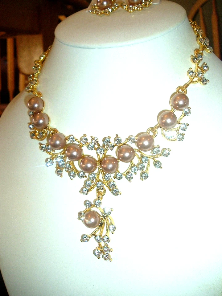 Betsey Johnson COLLAR PERLAS MARRONES/ORO CRISTALES ENREDADERAS + CONJUNTO DE PENDIENTES A JUEGO Foto 4 de 4