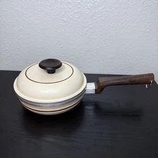 Vintage Regal Ware Retro 7" Striped Cast Aluminum Sauce Pot w/Lid EUC