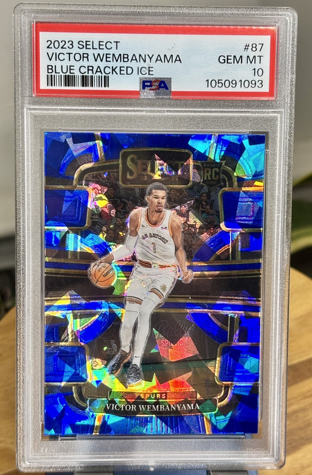 2023-24 Select Victor Wembanyama #87 Blue Cracked Ice Prizm Rookie RC PSA 10