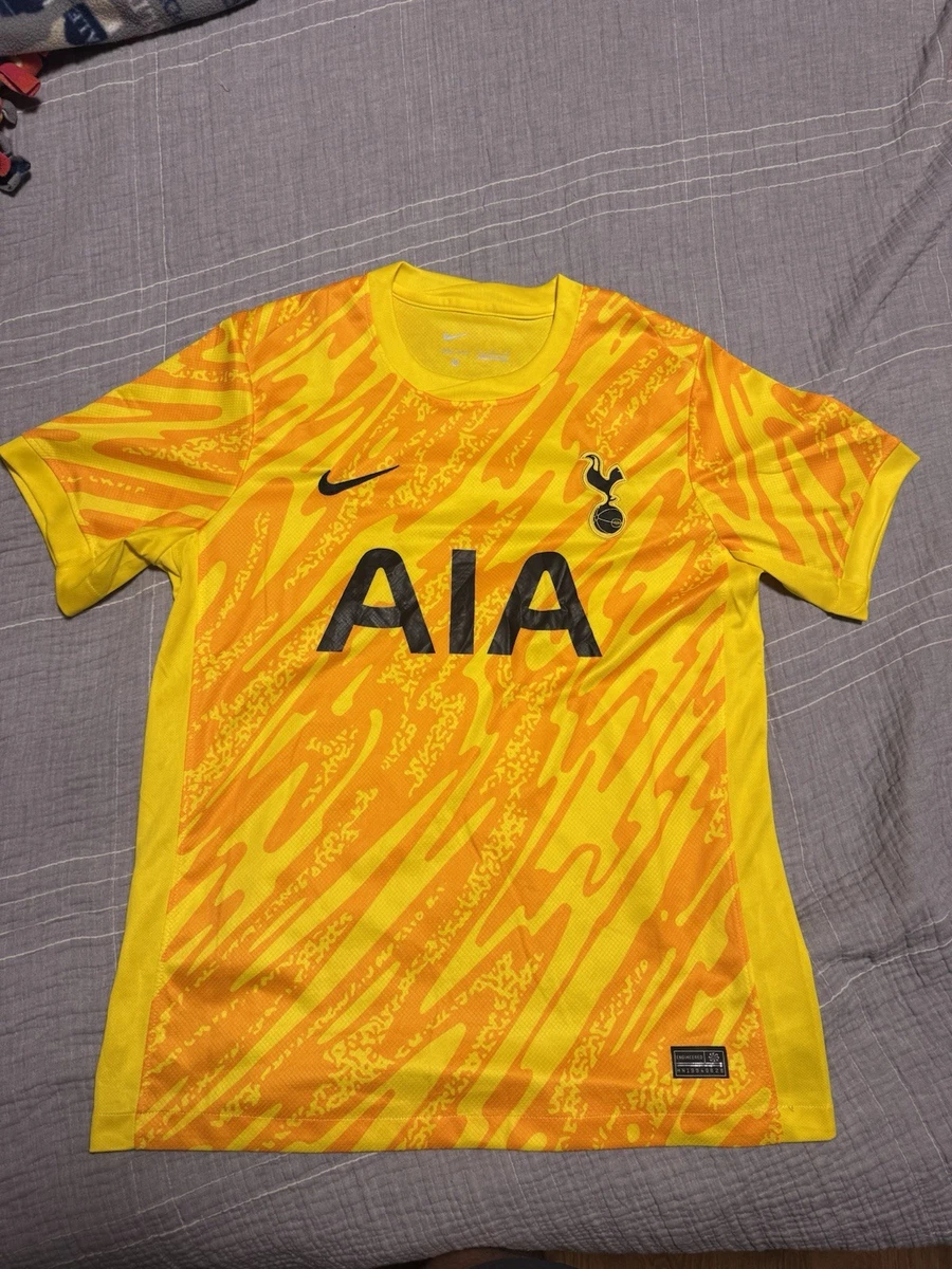 Preços baixos em Tottenham hotspur tamanho L International Club fã